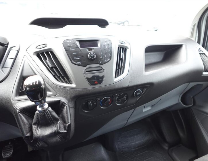 Ford Transit Custom Ostatní 2,0 l 77 kw