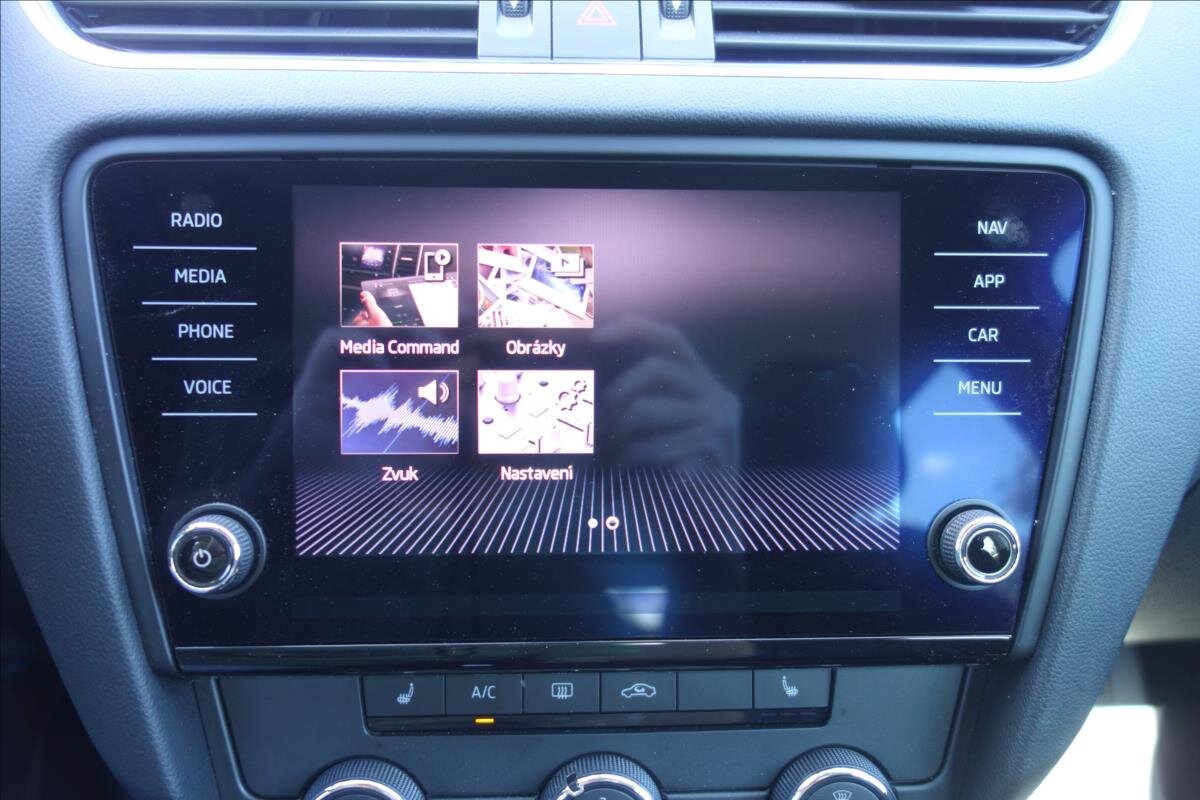 Škoda Octavia Kombi 1,6 l 85 kw