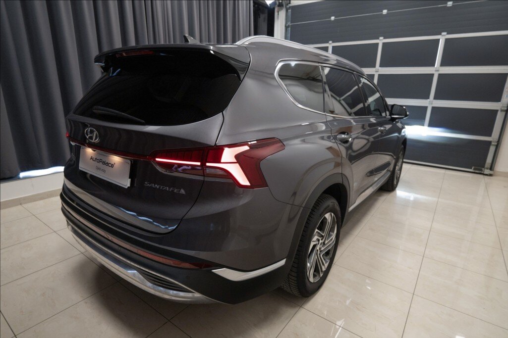 Hyundai Santa Fe SUV / Terénní 2,2 l 142 kw