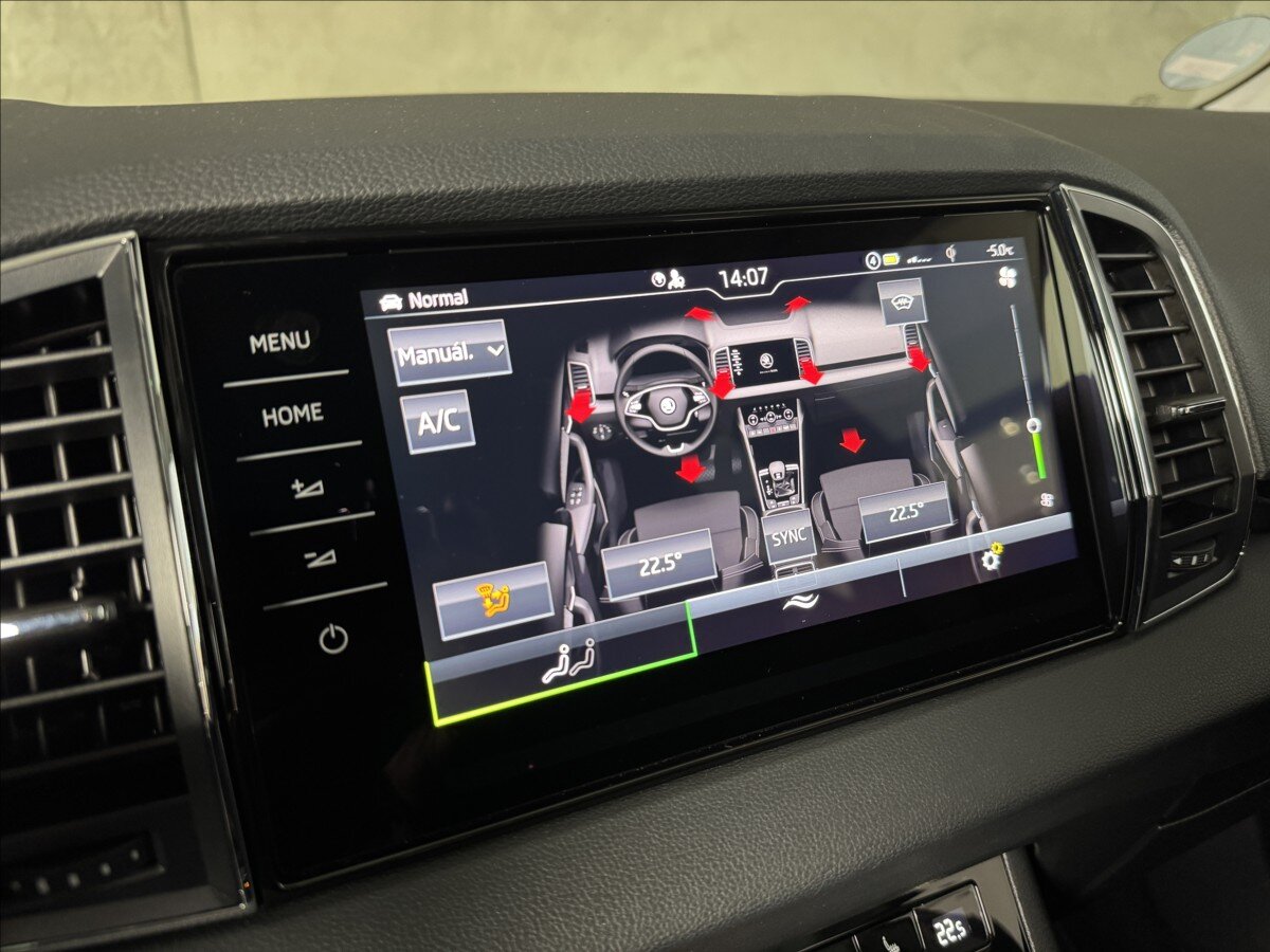 Škoda Karoq SUV / Terénní 2,0 l 110 kw