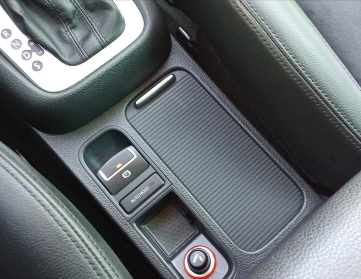 Volkswagen Sharan MPV 2,0 l 103 kw