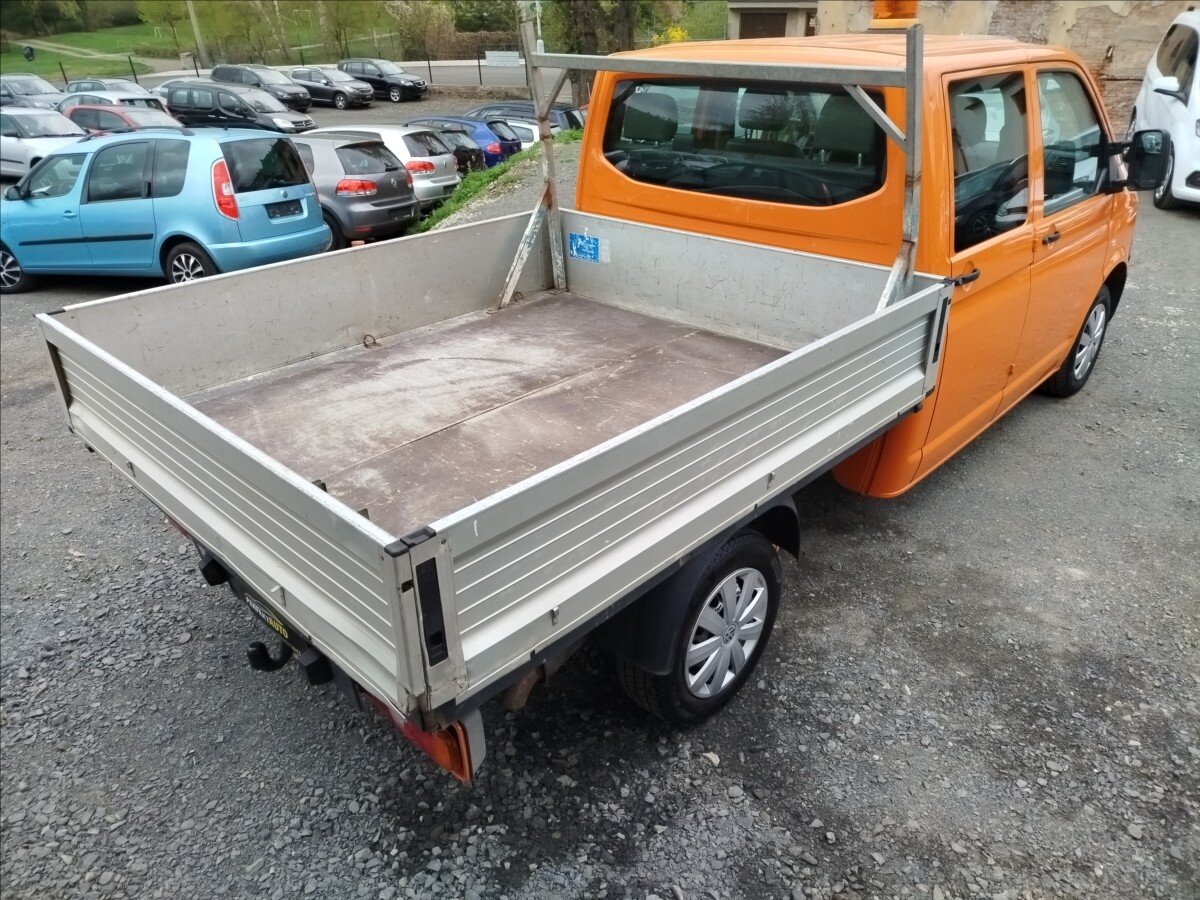 Volkswagen Transporter Valník 2,0 l 103 kw