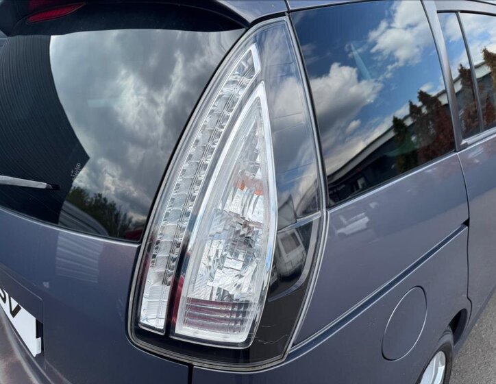 Mazda 5 MPV 2,0 l 107 kw
