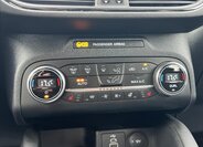 Ford Kuga SUV / Terénní 2,0 l 140 kw