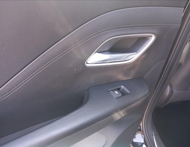 MG ZS SUV / Terénní 1,5 l 85 kw