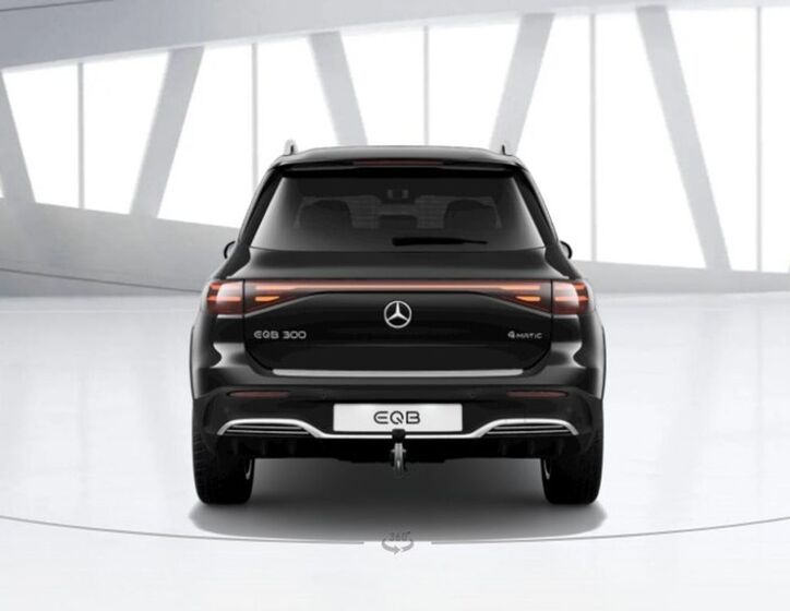 Mercedes-Benz EQB 5
