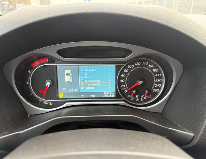 Ford Mondeo Kombi 2,0 l 103 kw