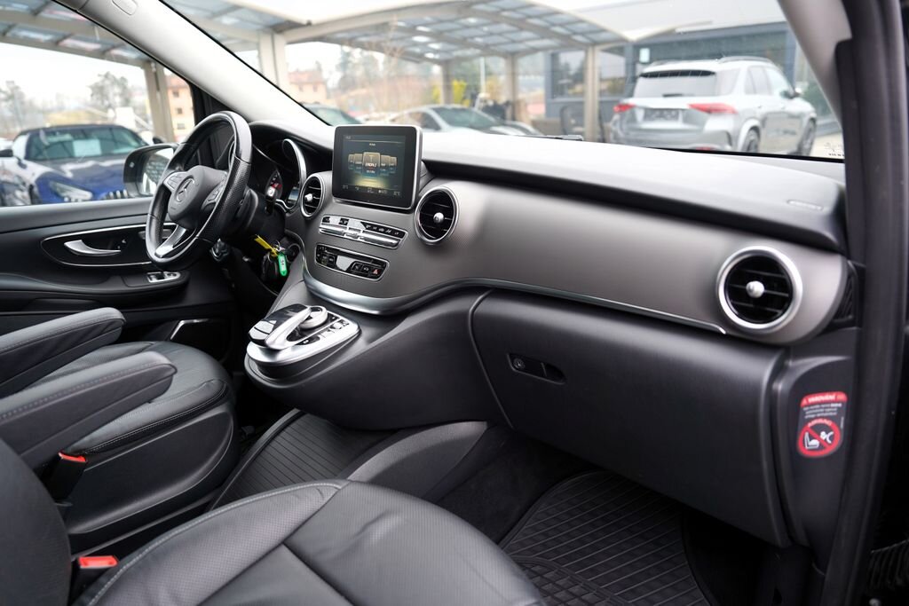 Mercedes-Benz Třídy V MPV 2,1 l 140 kw