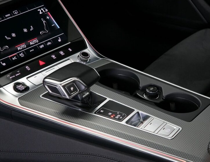 Audi A6 Allroad Kombi 3,0 l 210 kw