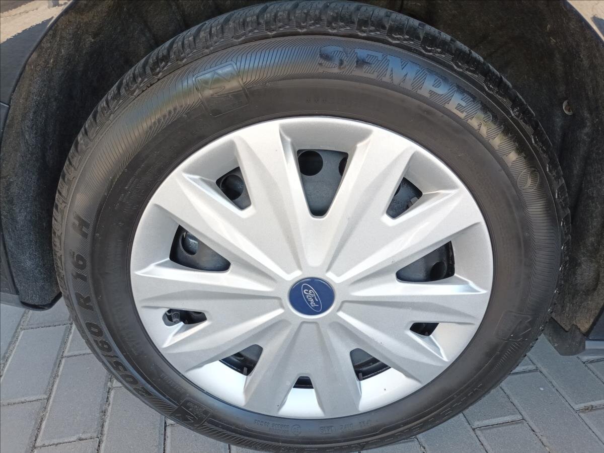 Ford Focus Kombi 1,5 l 88 kw