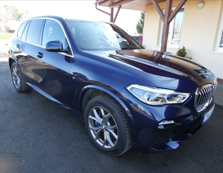 BMW X5 SUV / Terénní 3,0 l 195 kw