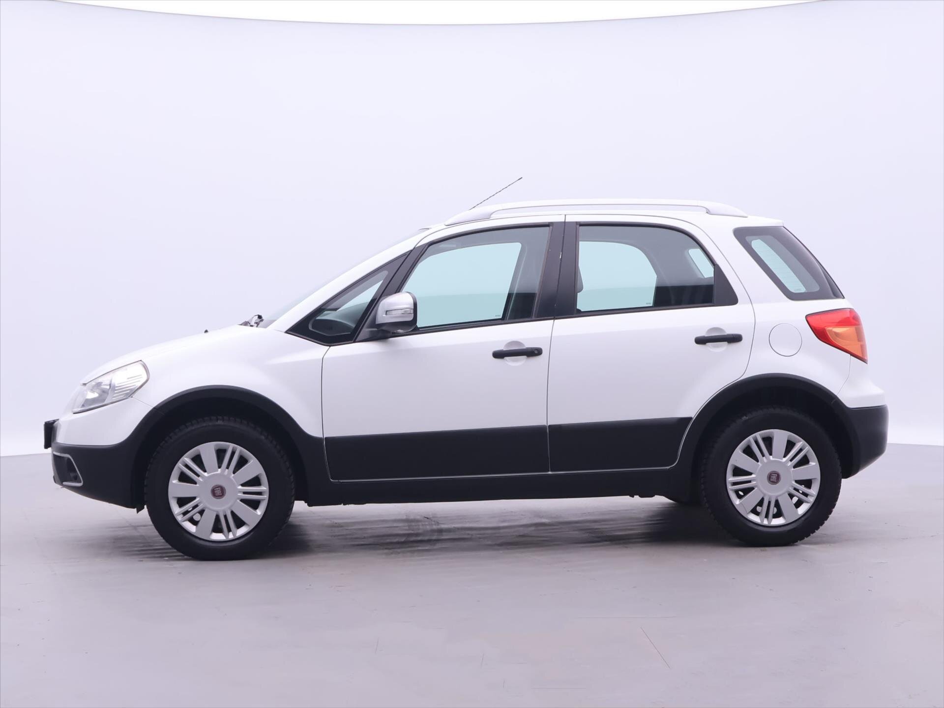 Fiat Sedici Hatchback 1,6 l 88 kw