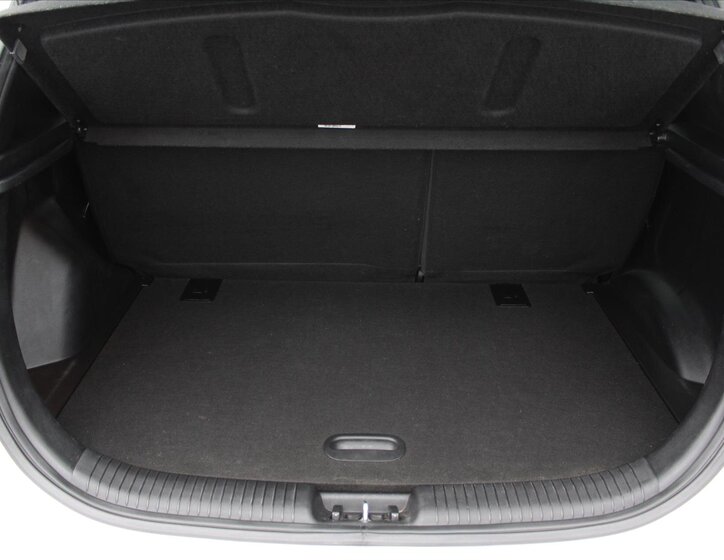 Hyundai ix20 MPV 1,6 l 92 kw