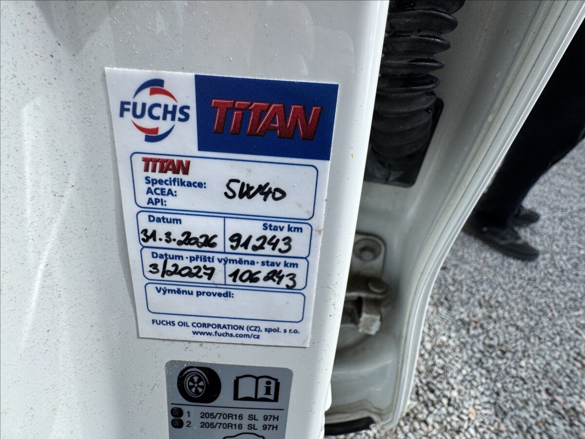 Opel Mokka SUV / Terénní 1,6 l 85 kw