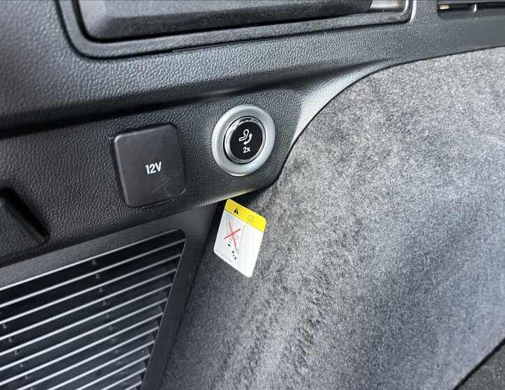 Ford Kuga SUV / Terénní 2,5 l 165 kw