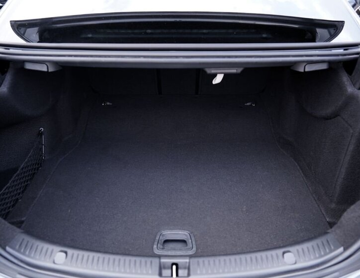 Mercedes-Benz Třídy E Sedan 2,0 l 143 kw