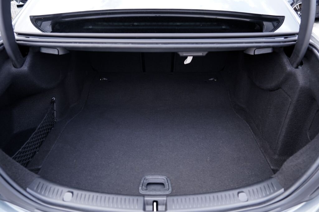 Mercedes-Benz Třídy E Sedan 2,0 l 143 kw