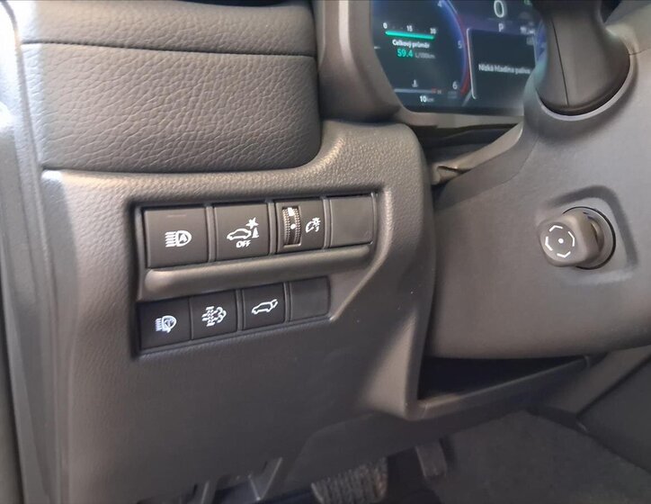 Toyota Land Cruiser SUV 2,8 l 151 kw