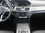 Mercedes-Benz Třídy E Kombi 3,0 l 190 kw