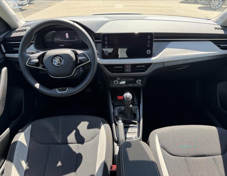 Škoda Kamiq SUV 999,0 85 kw