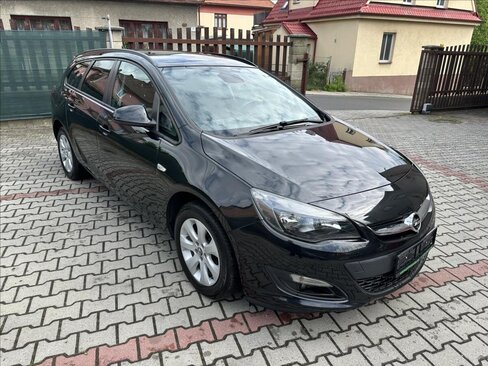 Opel Astra Kombi 1,4 l 103 kw