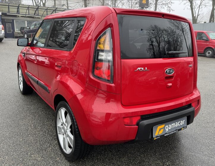 KIA Soul Hatchback 1,6 l 94 kw