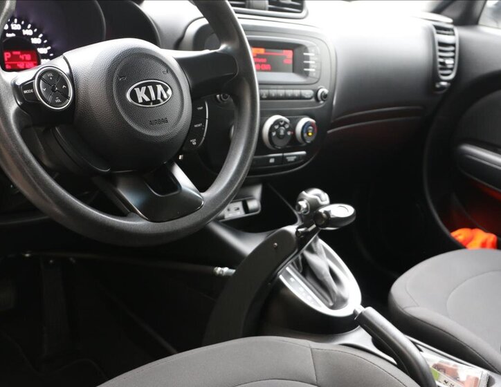 KIA Soul Hatchback 1,6 l 97 kw