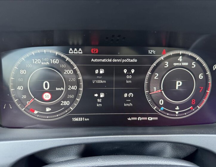 Jaguar F-Pace SUV / Terénní 2,0 l 184 kw