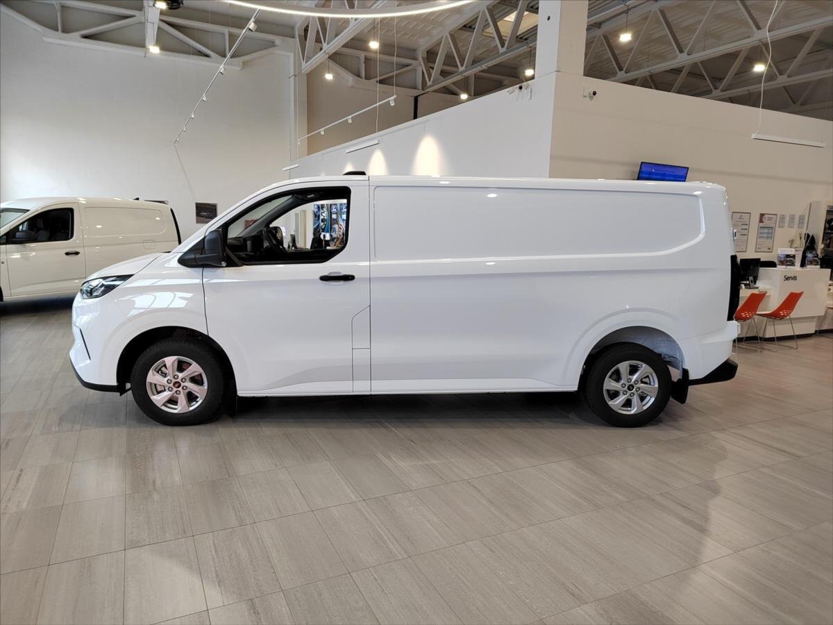 Ford Transit Custom Skříň 2,0 l 100 kw