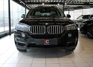 BMW X5 SUV / Terénní 3,0 l 230 kw