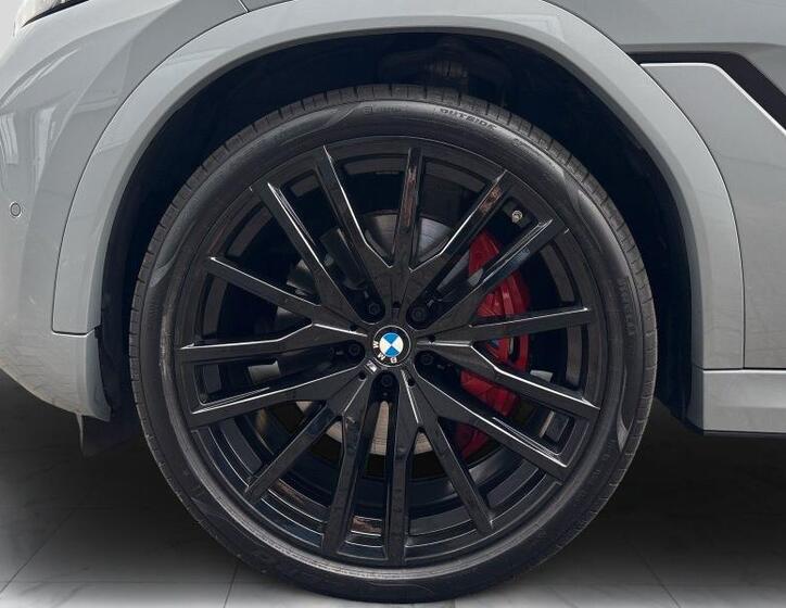 BMW X6 SUV 3,0 l 210 kw