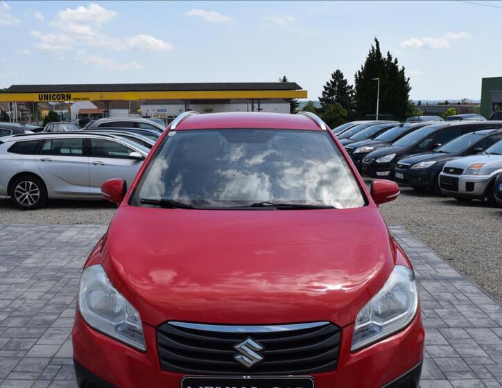 Suzuki SX4 S-Cross 3