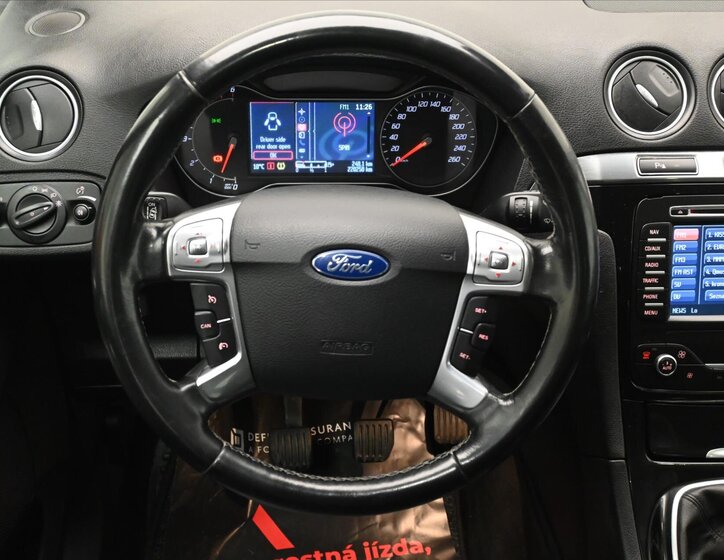 Ford S-MAX MPV 2,0 l 100 kw