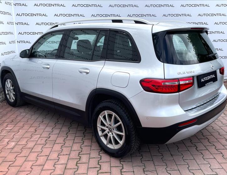 Mercedes-Benz GLB 6