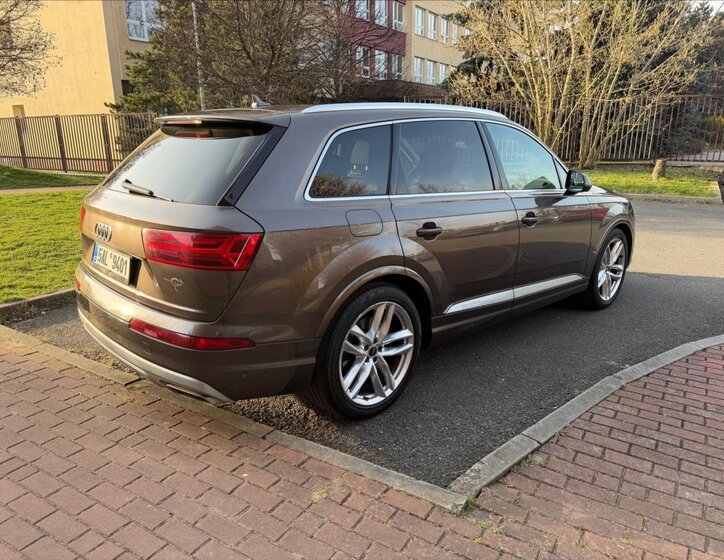 Audi Q7 SUV / Terénní 3,0 l 200 kw
