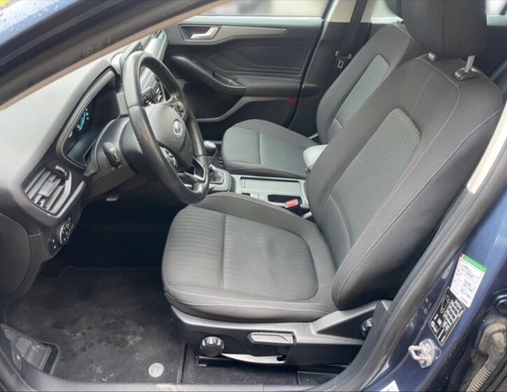 Ford Focus Kombi 999,0 92 kw