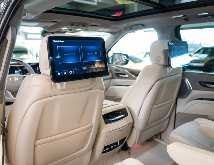 Cadillac Escalade 39