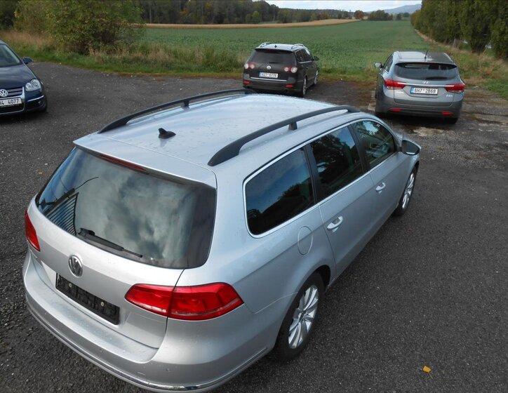 Volkswagen Passat Kombi 1,6 l 77 kw