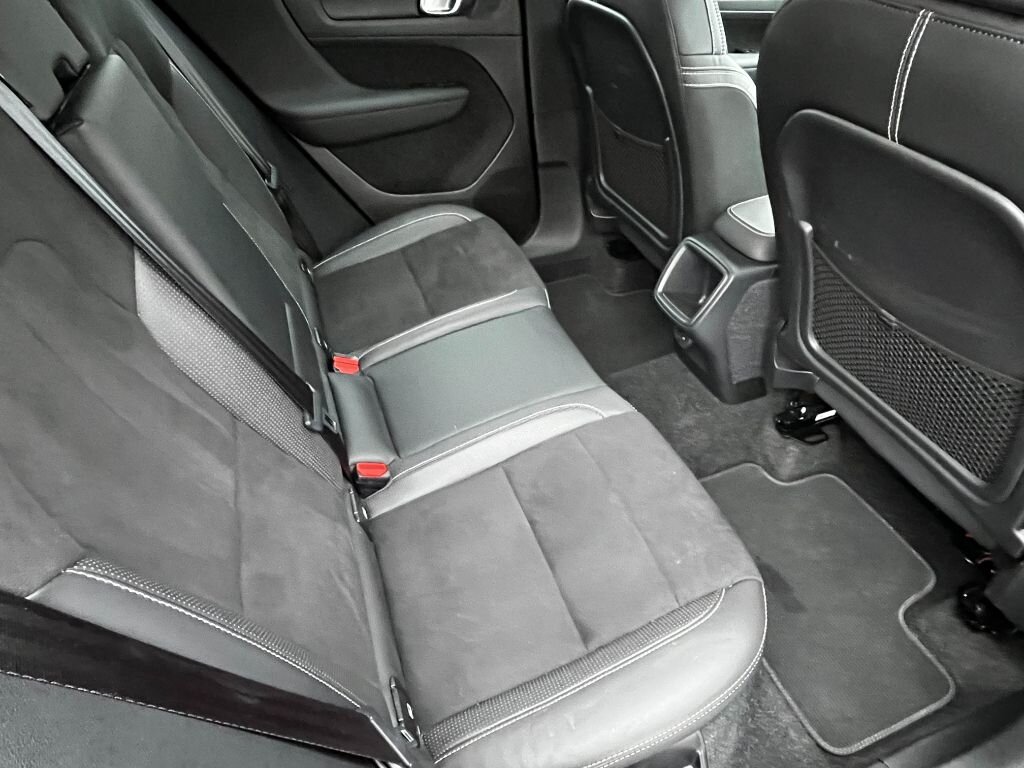 Volvo XC40 SUV 2,0 l 140 kw