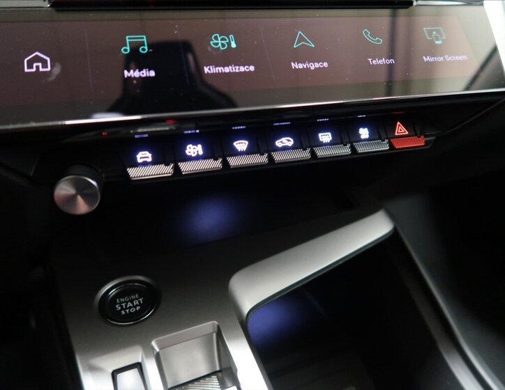 Peugeot 308 Kombi 1,5 l 96 kw