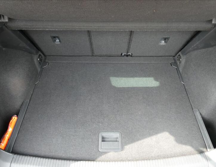 Volkswagen Golf Sportsvan 21