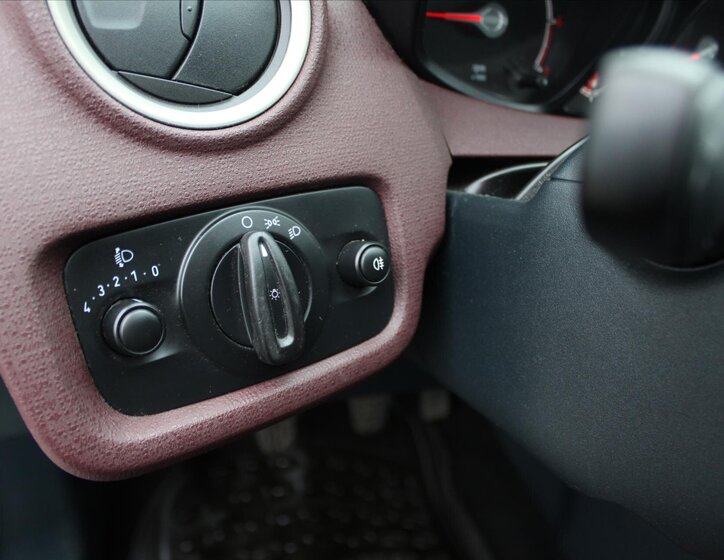 Ford Fiesta Hatchback 1,2 l 44 kw