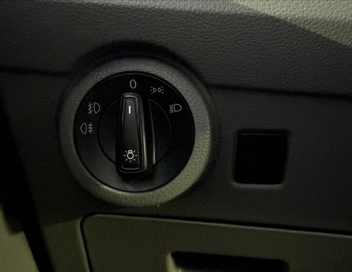 Volkswagen Caravelle Kombi 2,0 l 110 kw