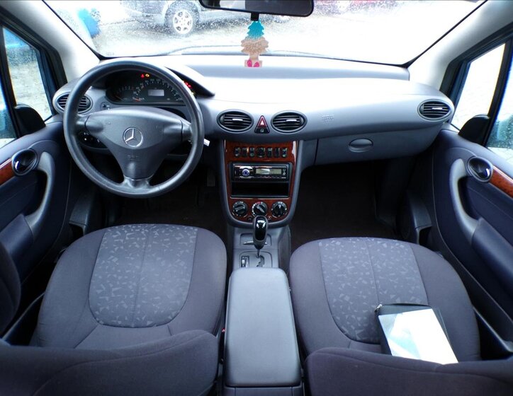 Mercedes-Benz Třídy A 7