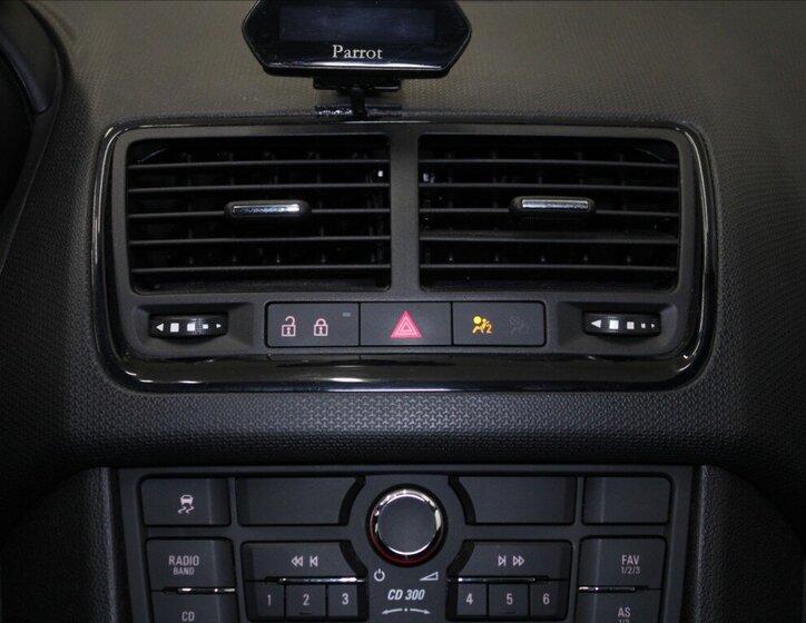 Opel Meriva MPV 1,4 l 88 kw