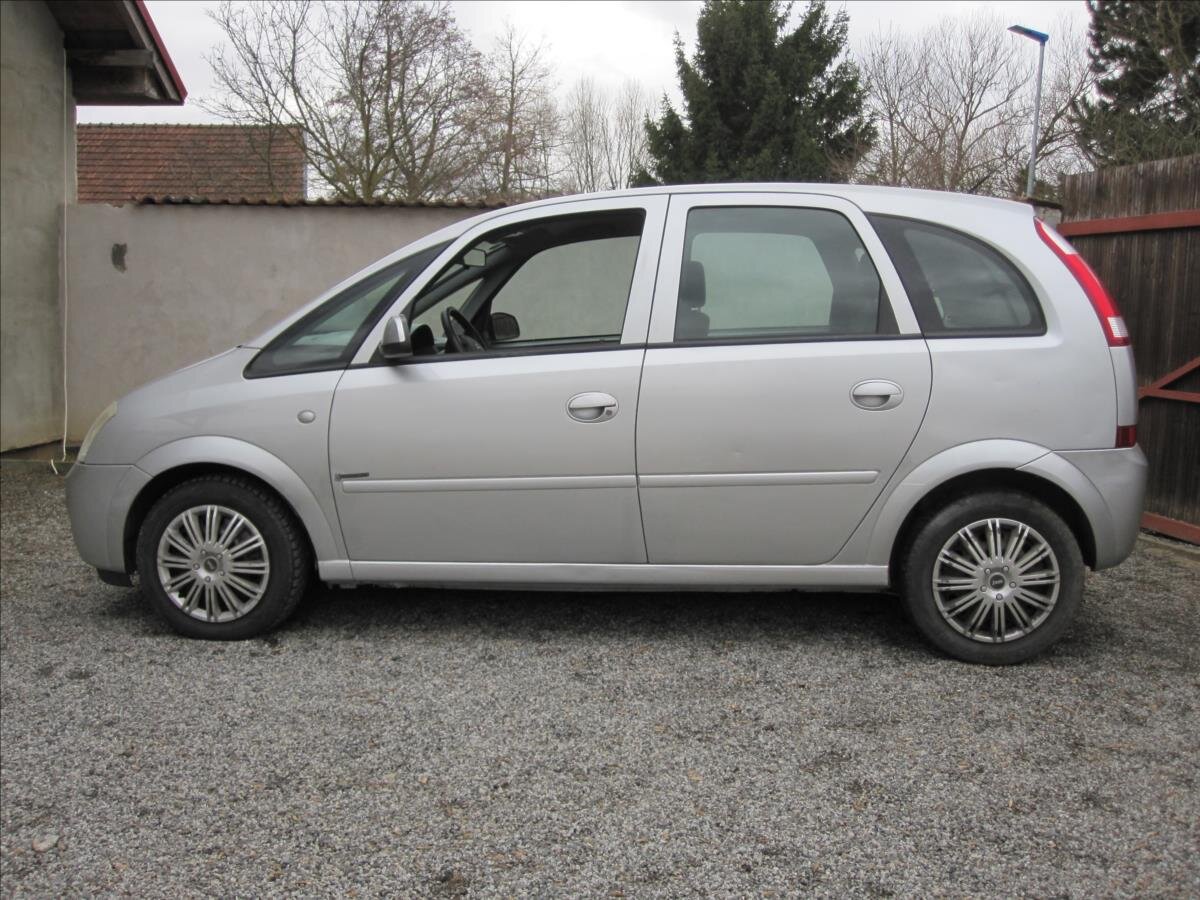 Opel Meriva MPV 1,4 l 66 kw