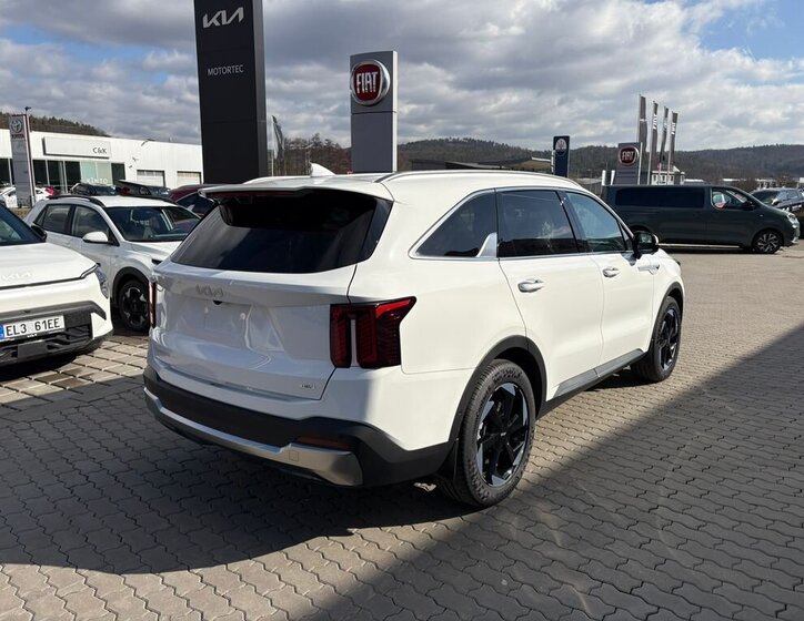 KIA Sorento SUV 1,6 l 155 kw