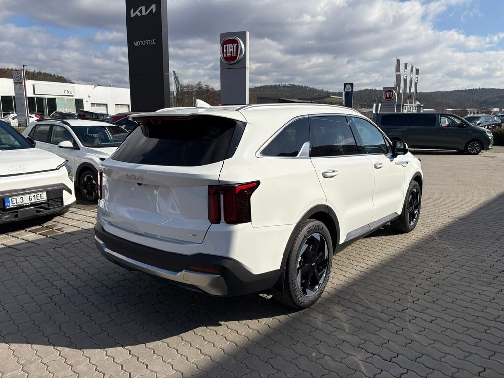 KIA Sorento SUV 1,6 l 155 kw