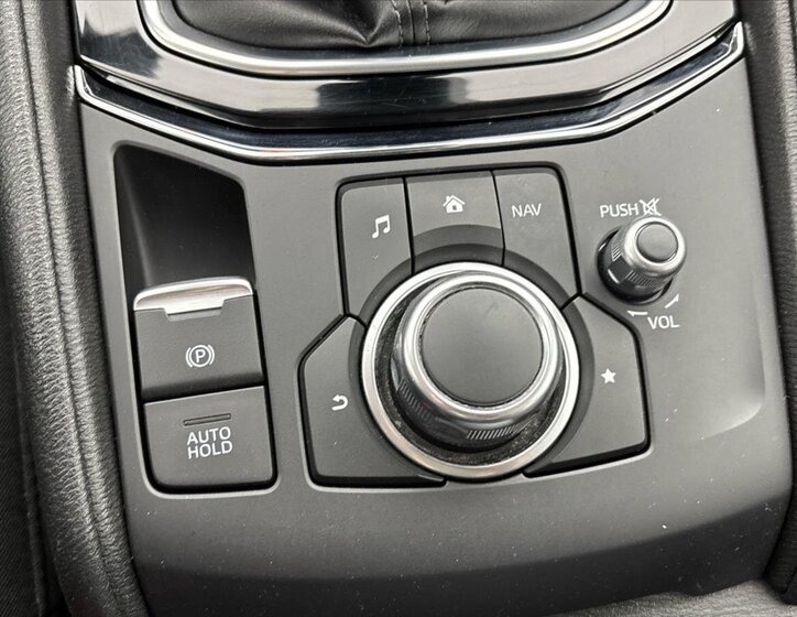 Mazda CX-5 SUV / Terénní 2,2 l 110 kw