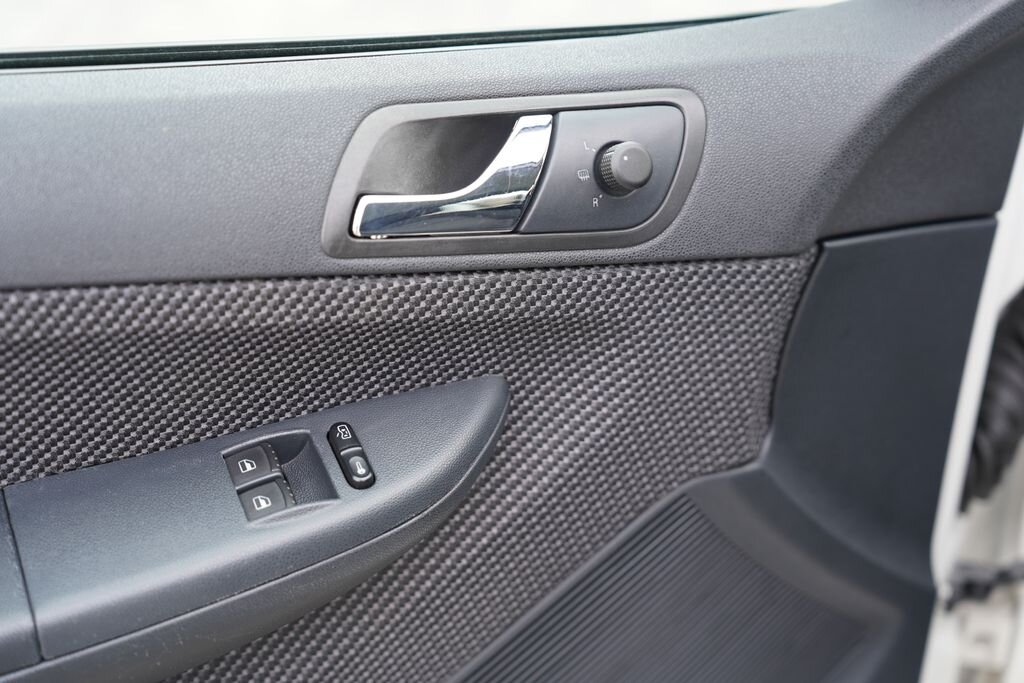 Škoda Fabia Sedan / Limuzína 1,2 l 47 kw